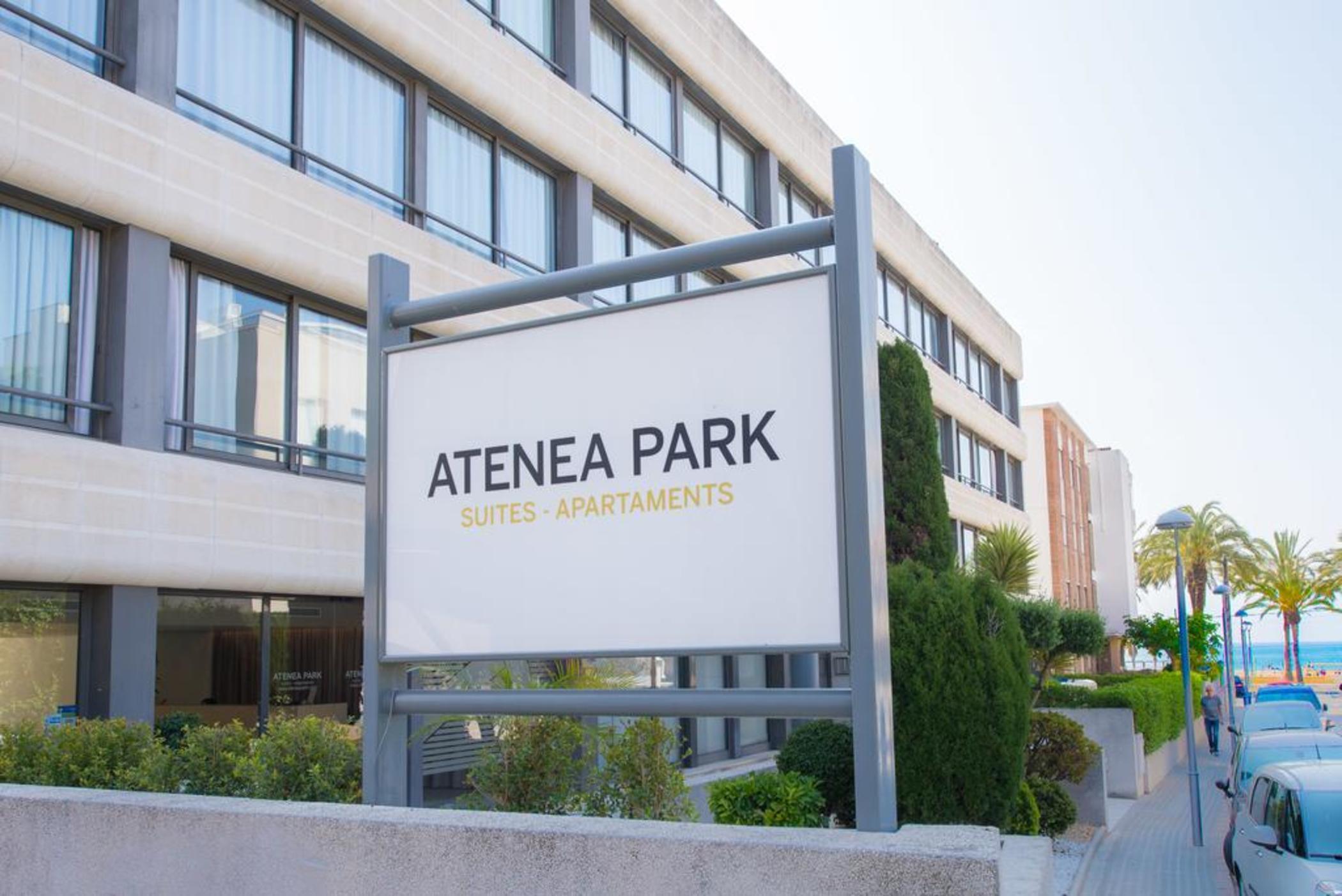 Atenea Park Suites & Apartments Vilanova i la Geltrú Buitenkant foto